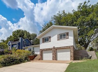413 8th St, New Glarus, WI 53574