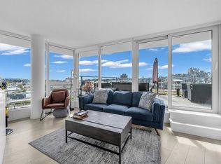 180 E 2nd Ave #1015, Vancouver, BC V5T0K4