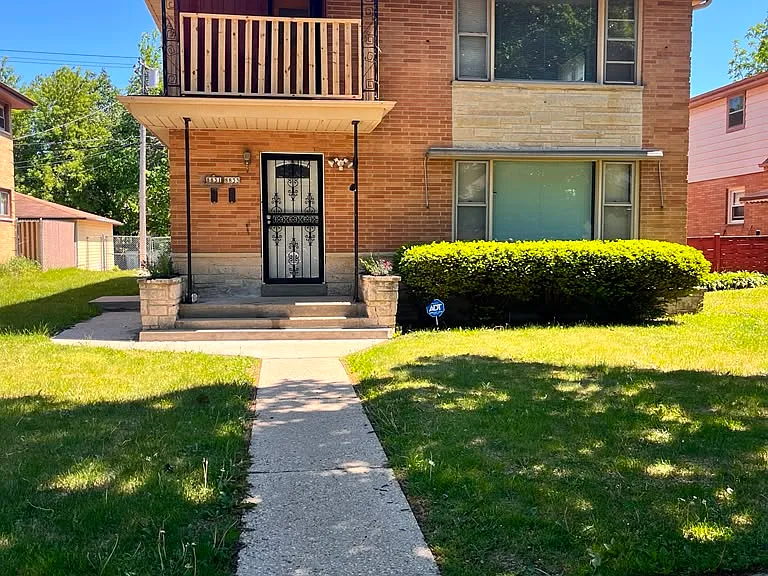 8831 W Herbert Ave #1 — Photo 1