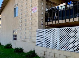19218 Parthenia St, Northridge, CA 91324