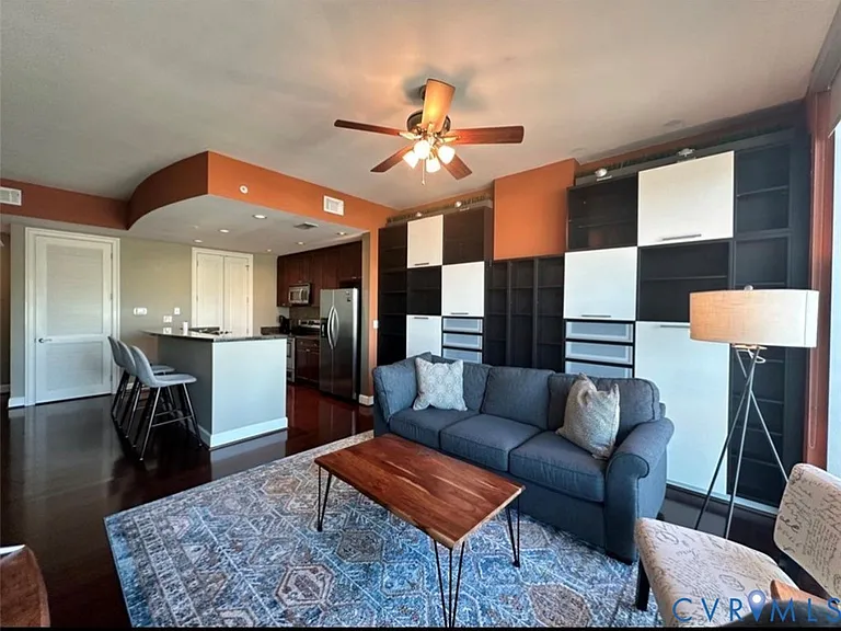 301 Virginia St #U1409 — Photo 2