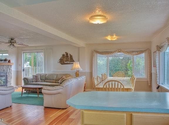 4th image of 5298 NW 53rd Dr