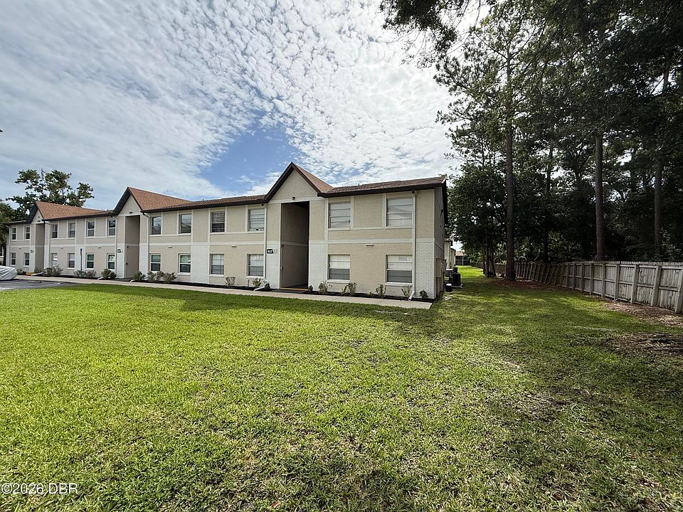 1st image of 417 Banana Cay Dr APT F