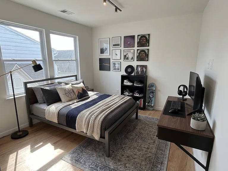 416 Catherine St #2 — Photo 9