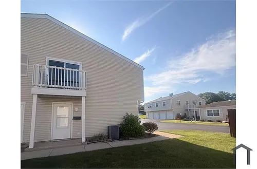 324 Donna Ct #D Photo 1 324 Donna Ct #D Photo 1