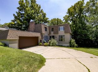 2663 Bayshore Heights Dr, Decatur, IL 62521