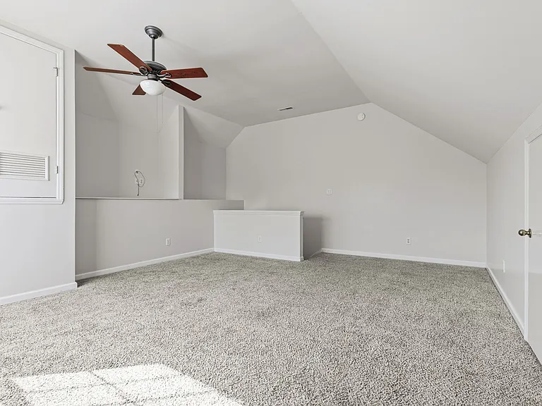 142 Big Ben Ct — Photo 25