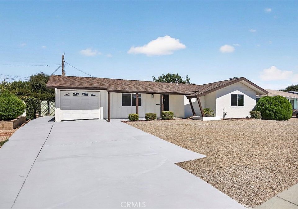 1st image of 28839 Carmel Rd
