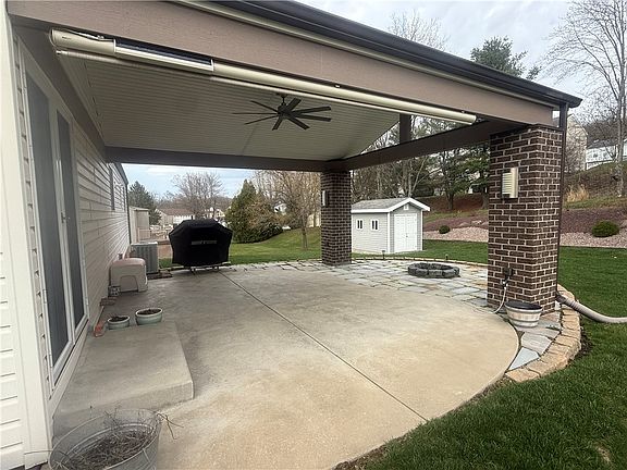 4th image of 517 Chaparral Dr