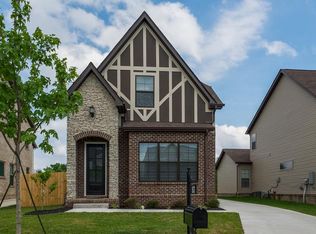 1573 Brockton Ln, Nashville, TN 37221