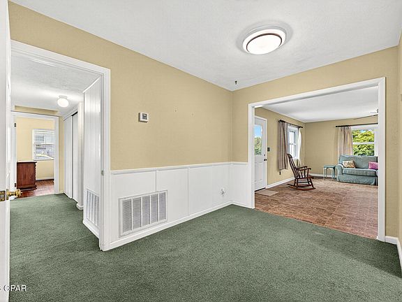5th image of 2501 Rollins Ave