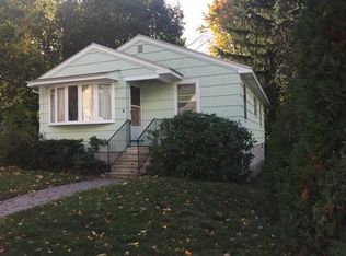 8 Glen Ellen Rd, Worcester, MA 01602