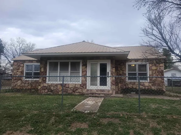 208 W H St, Elmore City, OK 73433