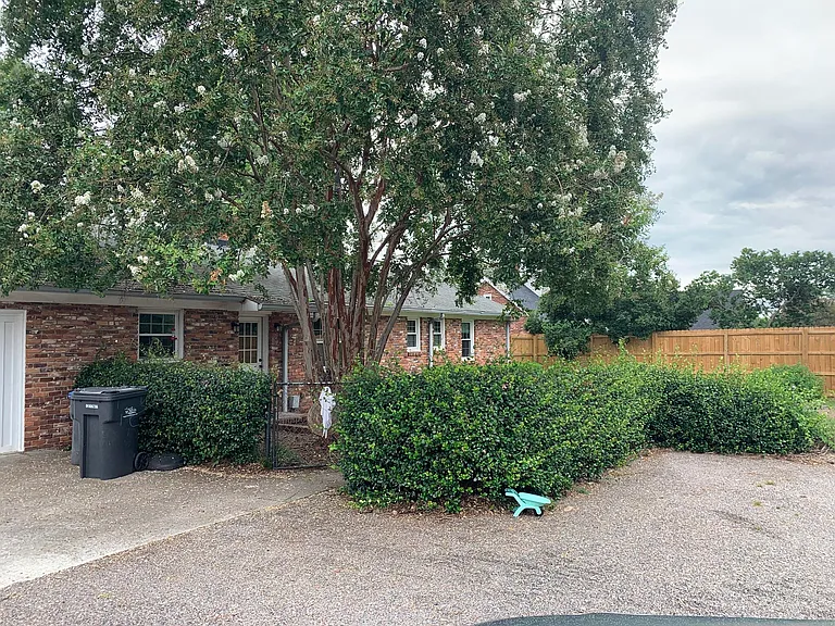 3138 Westminster Dr — Photo 12