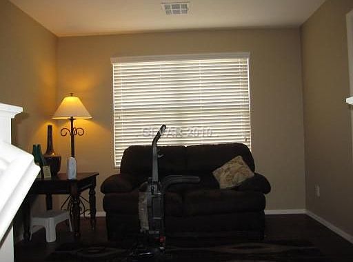3rd image of 1060 Aspen Cliff Dr