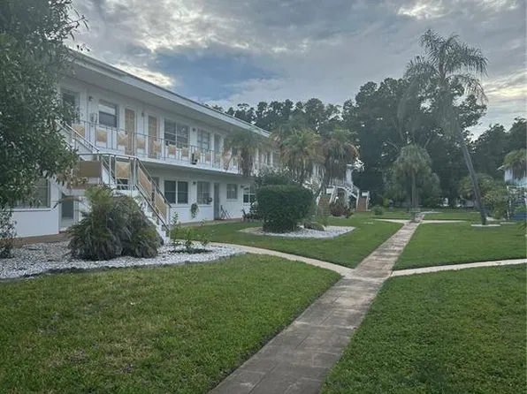 5940 21ST STREET N #11, ST PETERSBURG, FL 33714