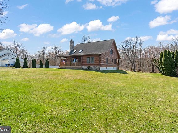 4th image of 445 Franklinville Rd