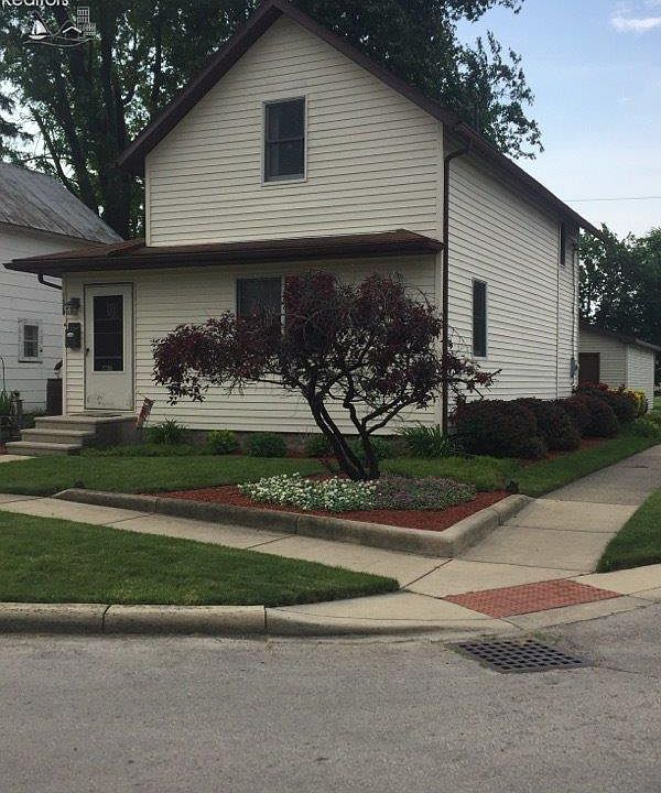 1st image of 1529 Hickory St