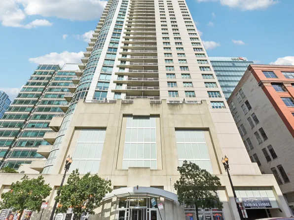 125 S Jefferson St Unit 3102, Chicago, IL 60661
