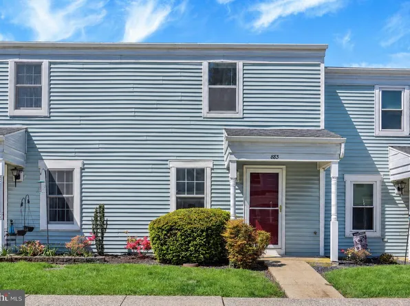 883 Old Silver Spring Rd, Mechanicsburg, PA 17055