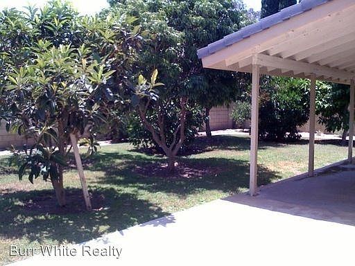 2nd image of 11026 Petal Ave