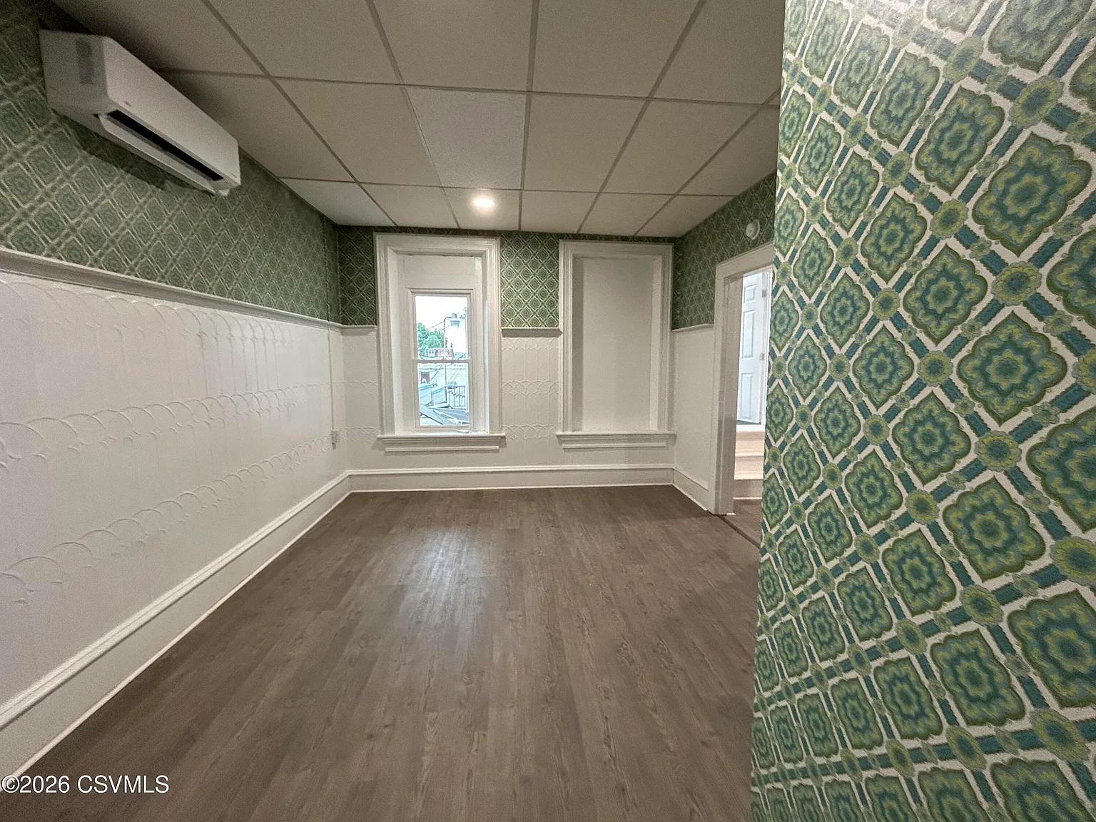 1 bed, 700 sqft, $900 — Photo 2