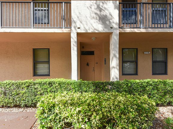 4th image of 6705 Coral Lake Drive #6705