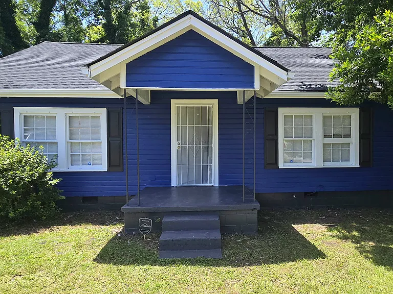 4250 Ayers Rd — Photo 1