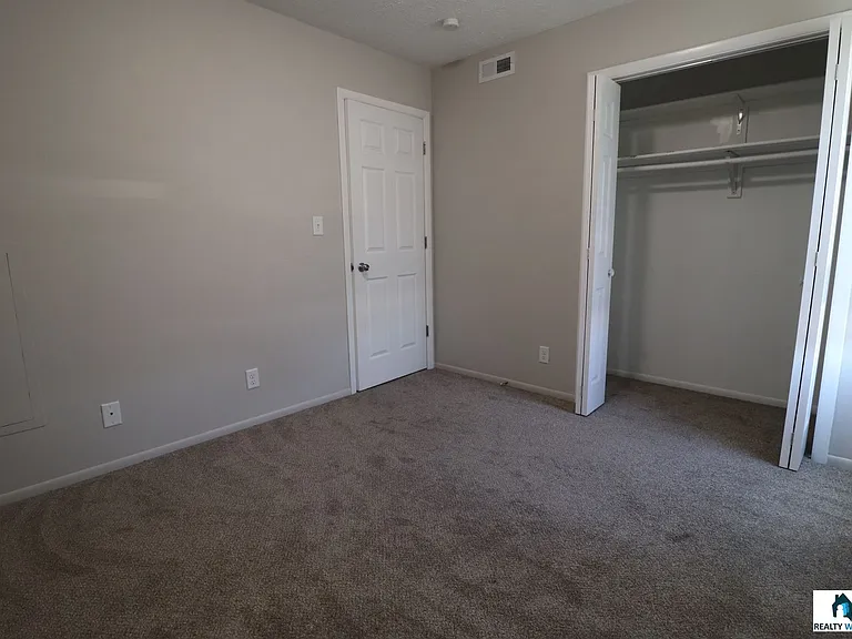 2252 W Street — Photo 9