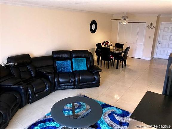 2nd image of 6930 Miami Gardens Dr #1507