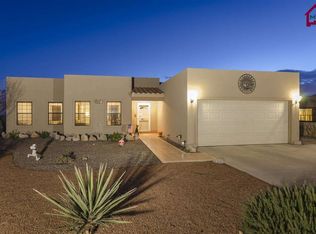 5234 Cats Eye Rd, Las Cruces, NM 88012