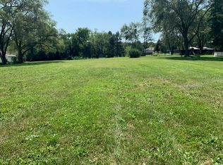 1410 Butchers Ln, Bloomington, IL 61701