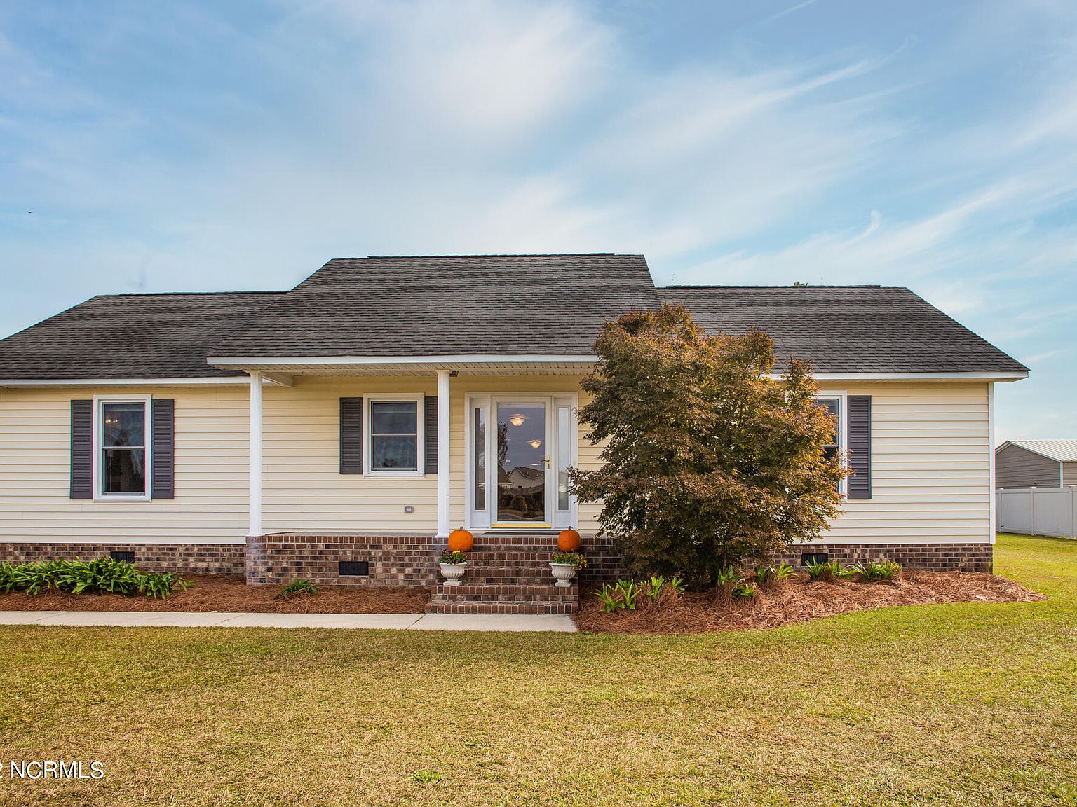 2653 Thomas Langston Road, Winterville, NC 28590 Zillow