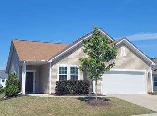 112 S Harrison Place Ln, Fuquay Varina, NC 27526