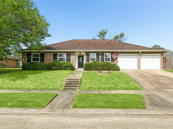 804 Glencove Ln, Gretna, LA 70056