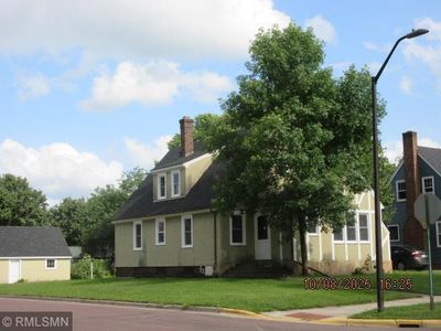 12 6th Ave SE, Fairfax, MN, 55332