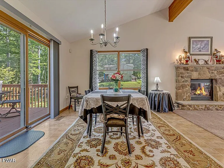 801 Sun Valley Ct — Photo 11