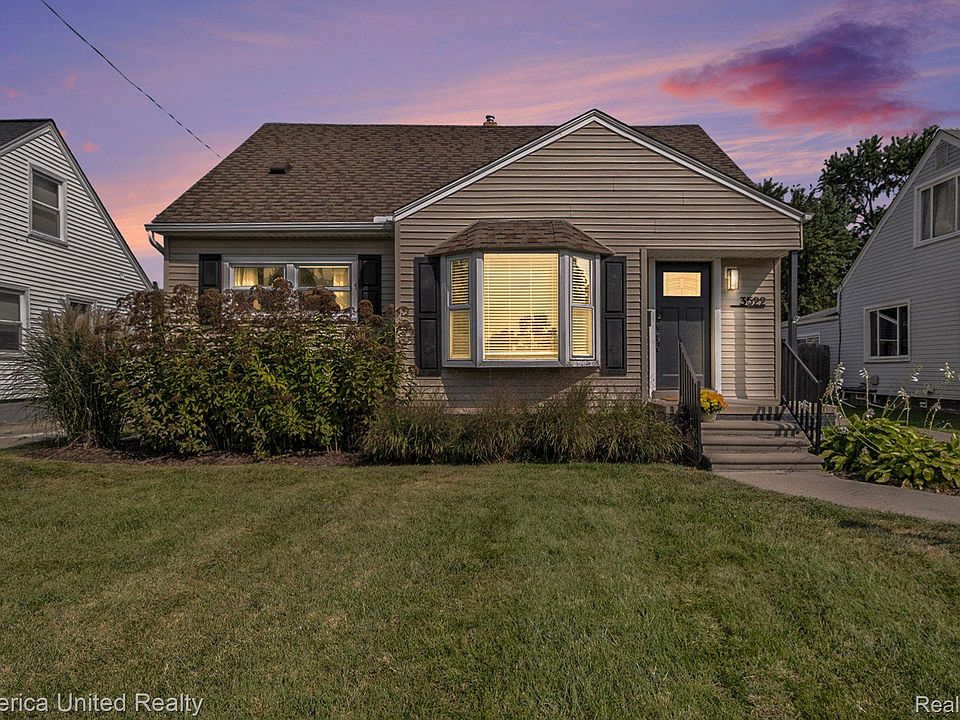 1st image of 3522 Hunter Ave