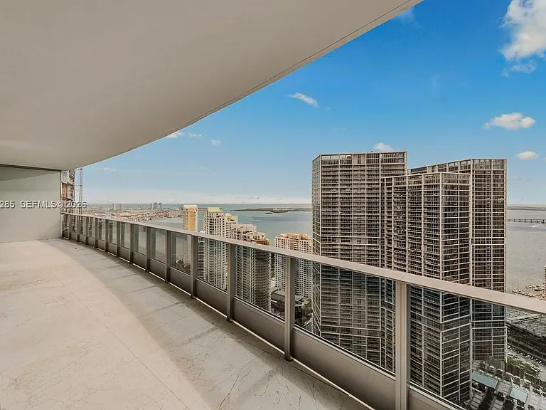 200 Biscayne Boulevard Way #5104 — Photo 1