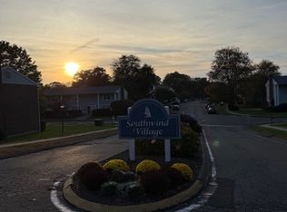 151 Carriage Path S APT G, Milford, CT 06460