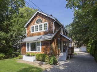 28 Edgewood Rd, Darien, CT 06820