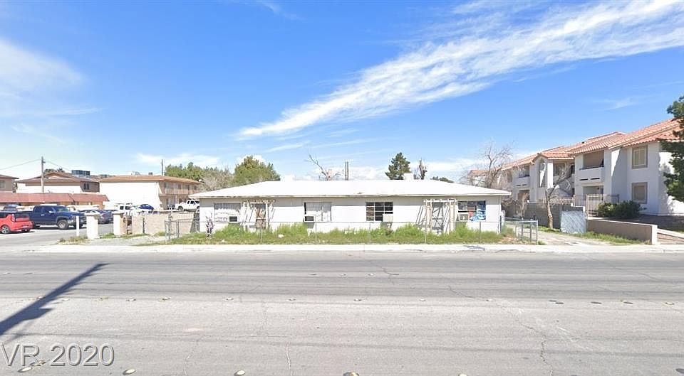 1st image of 3974 E Carey Ave