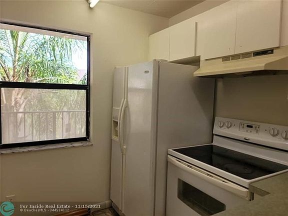 3rd image of 2726 NW 104th Ave APT 305