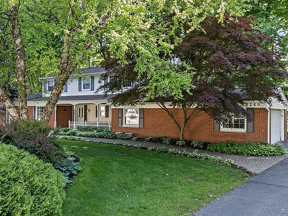 3rd image of 23260 Ennishore Dr