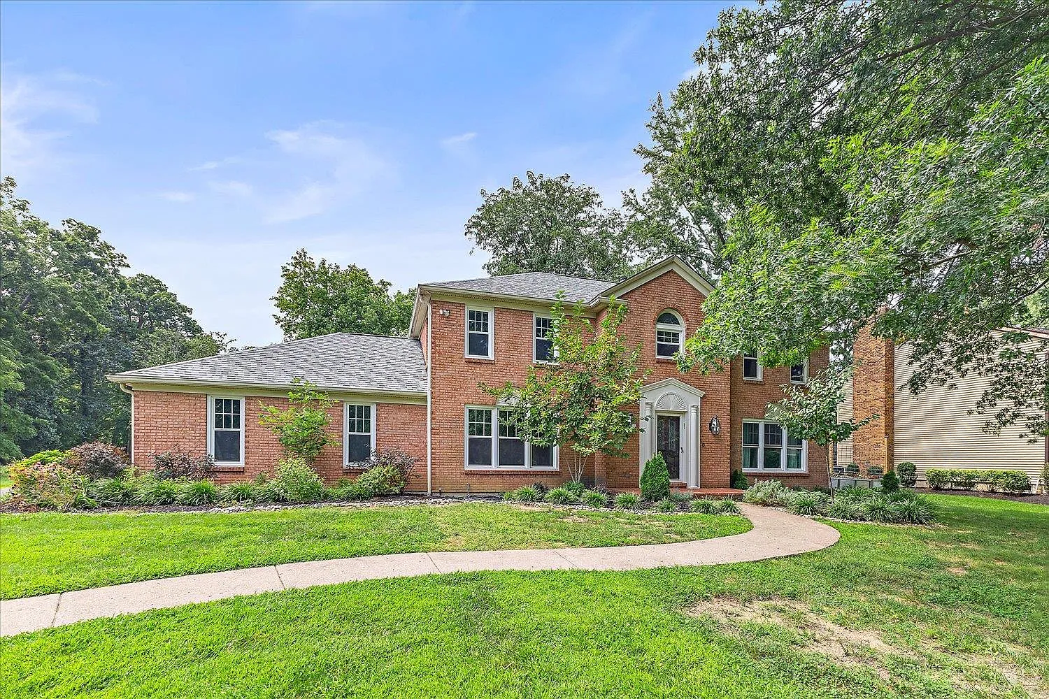 4 bed, 3.5 bath, 3101 sqft, $4,500 — Photo 3