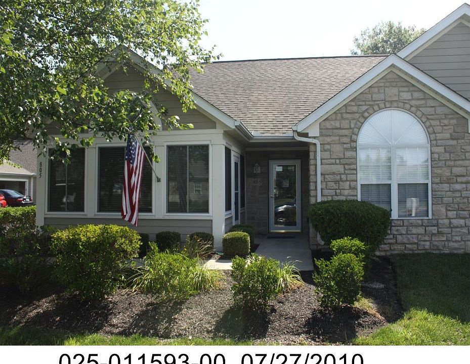 1st image of 805 Windward Ln