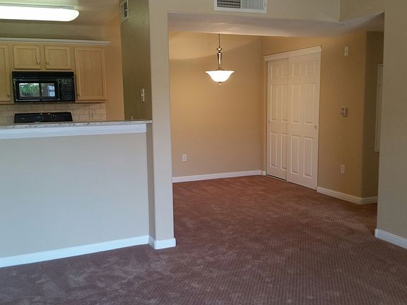 5th image of 950 Seven Hills Dr APT 121
