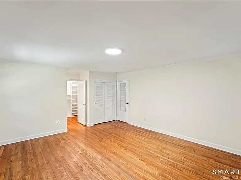 791 Newfield Ave — Photo 16
