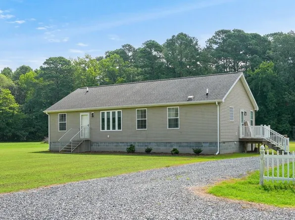 15528 Cashville Rd, Onancock, VA 23417