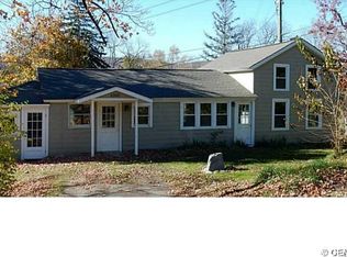 6342 Robeson Rd, Middlesex, NY 14507